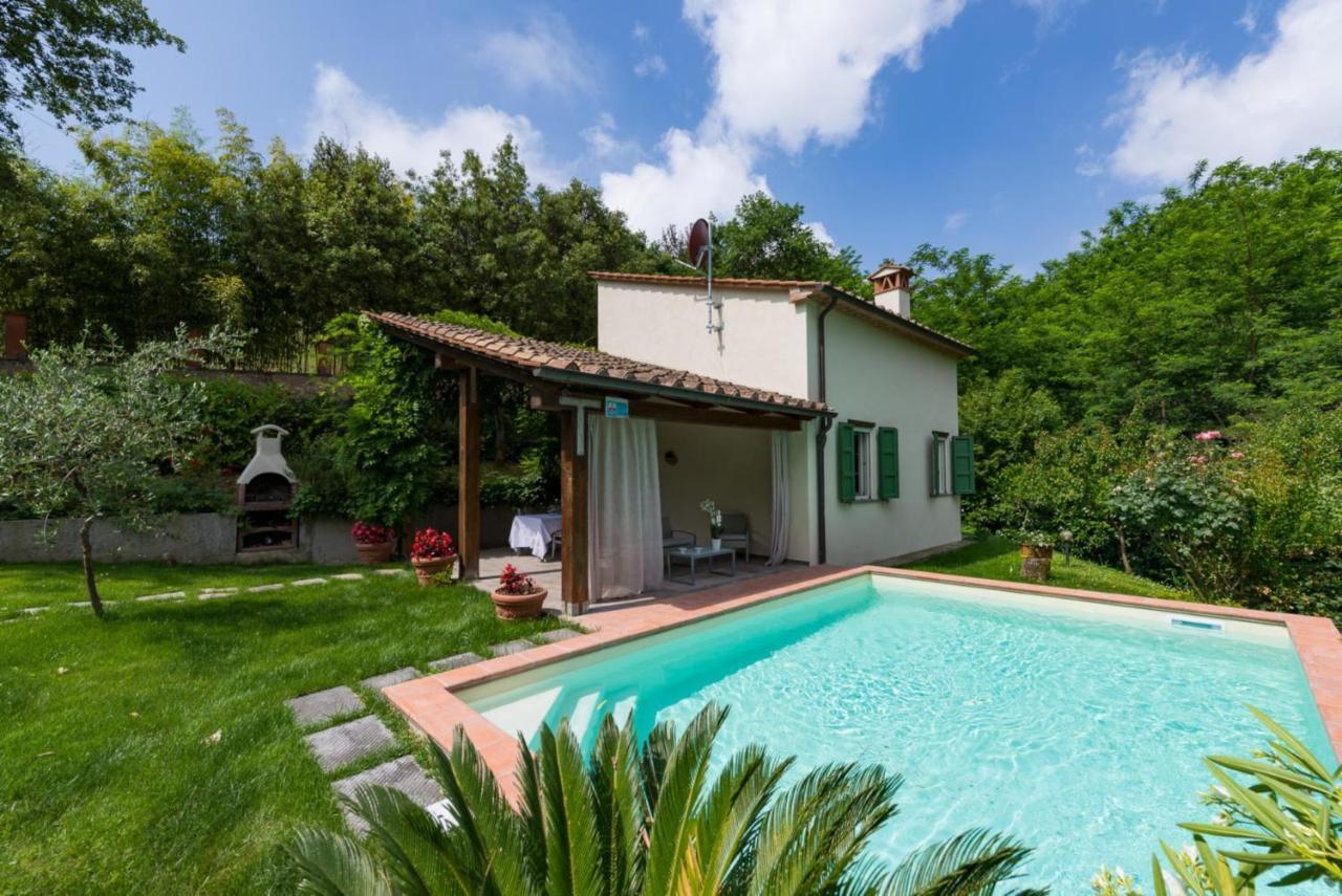 Villa Con Piscina Esclusiva Nel Verde Лукка Екстер'єр фото